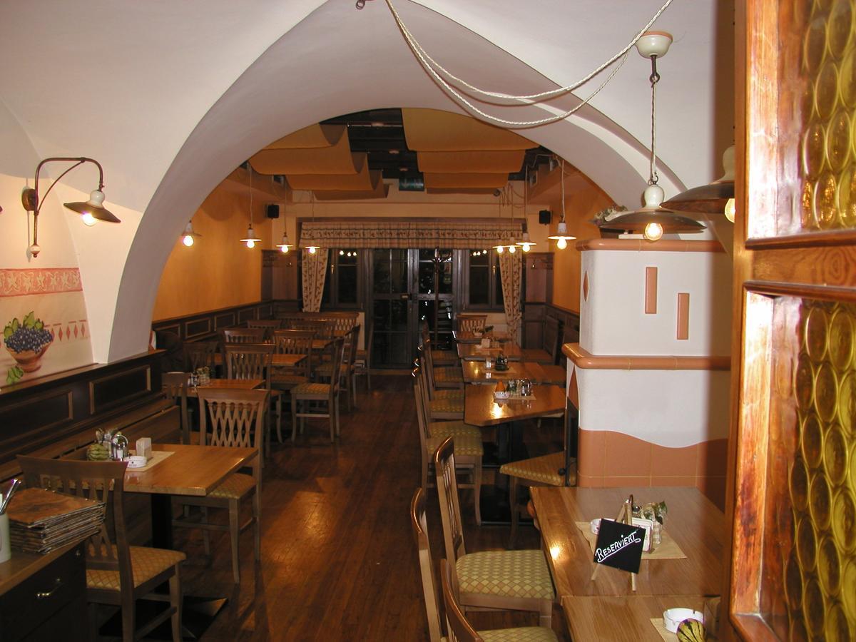 Zum Schwarzen Adler Apartment Tulln An Der Donau Room photo